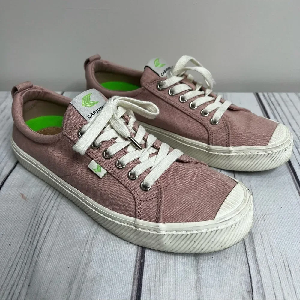 Cariuma OCA Low Rose Canvas Sneakers Shoes Unisex‎ Sz Womens 10.5, Mens 9